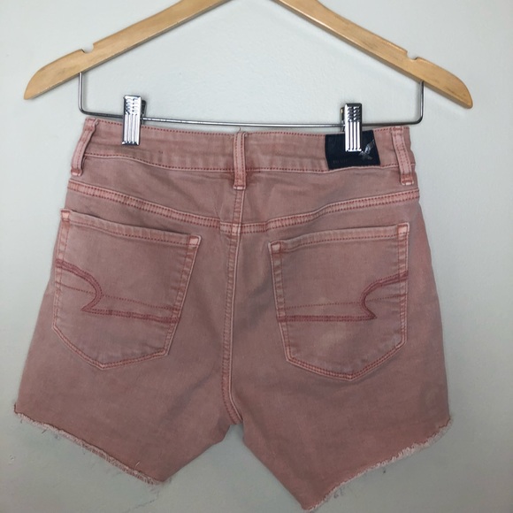 American Eagle Pitfoters pink shorts size 2 - Picture 2 of 4